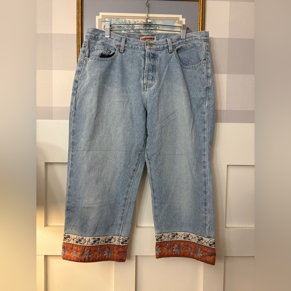 LONDONJEAN Light Blue Jeans with Trim Size 14